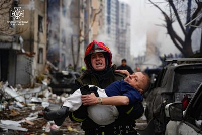 Майже 50 поранених і загиблі: Київ оговтується після повітряної атаки РФ Майже 50 поранених і загиблі: Київ оговтується після повітряної атаки РФ