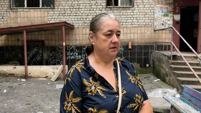 «Одна мить — і нічого немає». Жителі Краматорська розповіли про удар по ТЦ та будинках у середмісті «Одна мить — і нічого немає». Жителі Краматорська розповіли про удар по ТЦ та будинках у середмісті