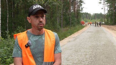 "Покращить сполучення між населеними пунктами": на Чернігівщині за понад два млн грн реконструюють лісову дорогу "Покращить сполучення між населеними пунктами": на Чернігівщині за понад два млн грн реконструюють лісову дорогу