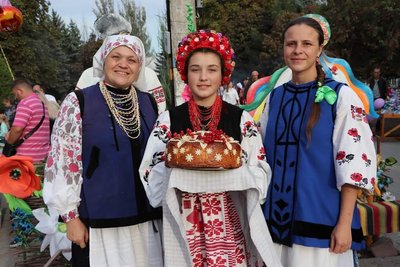 "Голос степу". У Німеччині лунають автентичні пісні української Донеччини — історія фольклористки з Волноваського району "Голос степу". У Німеччині лунають автентичні пісні української Донеччини — історія фольклористки з Волноваського району