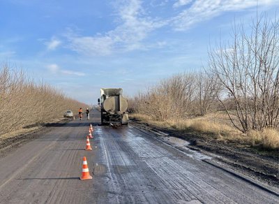Ремонти доріг, дитячий відпочинок та будівельні роботи: що купували у березні на Донеччині та Луганщині Ремонти доріг, дитячий відпочинок та будівельні роботи: що купували у березні на Донеччині та Луганщині