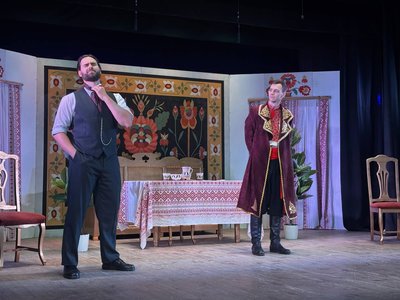 Ролі виконують ветерани та їхні родини: у вінницькому театрі ляльок відбулася вистава "Мартин Боруля" Ролі виконують ветерани та їхні родини: у вінницькому театрі ляльок відбулася вистава "Мартин Боруля"