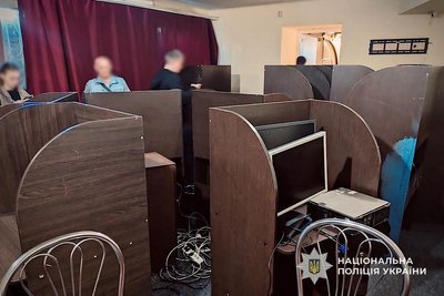 Вшанування загиблих внаслідок агресії РФ дітей, обстріли, суд над Тищенком. Головні новини Дніпра та області 4 червня Вшанування загиблих внаслідок агресії РФ дітей, обстріли, суд над Тищенком. Головні новини Дніпра та області 4 червня
