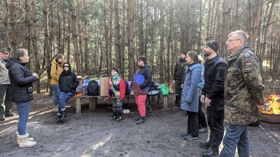 "Марш прибирання": ліс поблизу Луцька очистили від сміття волонтери