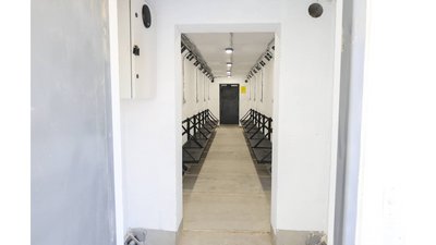 У Чернігові біля пляжу "Золотий берег" встановили мобільне укриття