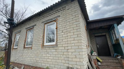 “Я не могла кинути батьківський дім”: історія Ольги, яка відбудовує хату в деокупованому Богородичному “Я не могла кинути батьківський дім”: історія Ольги, яка відбудовує хату в деокупованому Богородичному