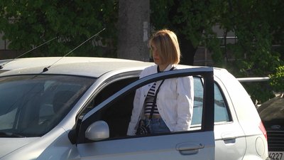 Під час загальнонаціональної хвилини мовчання зупиняють всі автівки, окрім екстрених служб Під час загальнонаціональної хвилини мовчання зупиняють всі автівки, окрім екстрених служб