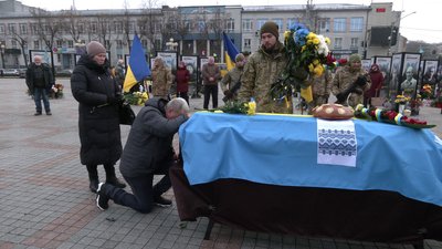 З військовим Юрієм Лінкіном попрощалися у Рівному З військовим Юрієм Лінкіном попрощалися у Рівному
