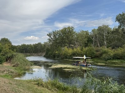 Допливти до Чорного моря: житель Кобеляк, що на Полтавщині 4 роки власноруч будував пліт Допливти до Чорного моря: житель Кобеляк, що на Полтавщині 4 роки власноруч будував пліт
