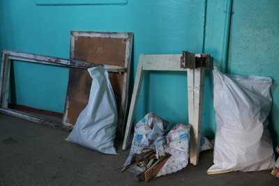 У Херсоні російські дрони пошкодили багатоповерхівки: що розповідають мешканці У Херсоні російські дрони пошкодили багатоповерхівки: що розповідають мешканці