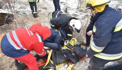 У Кропивницькому перевернувся автокран. Двоє чоловіків травмувалися У Кропивницькому перевернувся автокран. Двоє чоловіків травмувалися