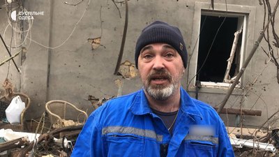 "Дах зруйнований, вікон і дверей немає": що розповіли очевидці про нічну атаку дронів на Одесу