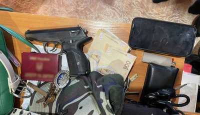 У Черкасах двох людей підозрюють у "вибиванні" коштів із родичів загиблих воїнів У Черкасах двох людей підозрюють у "вибиванні" коштів із родичів загиблих воїнів