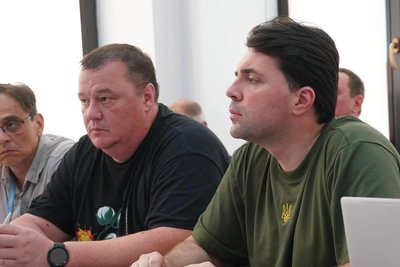Олексій Брехт (ліворуч) та Володимир Кудрицький Олексій Брехт (ліворуч) та Володимир Кудрицький