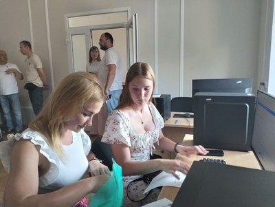 Реєстрація е-кабінетів для вступників: у двох волинських вишах діють консультаційні центри Реєстрація е-кабінетів для вступників: у двох волинських вишах діють консультаційні центри