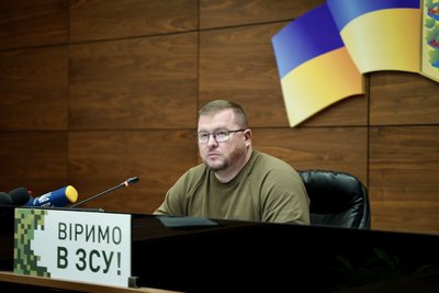 Дмитро Лунін Дмитро Лунін