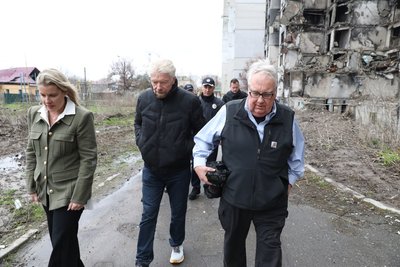 Фонд Говарда Баффета відбудує поліцейське відділення у Бородянці Фонд Говарда Баффета відбудує поліцейське відділення у Бородянці
