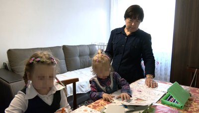 Взяли двох діток з лікарні: як єдина патронатна сім'я у Луцьку виховує сестер з Донеччини Взяли двох діток з лікарні: як єдина патронатна сім'я у Луцьку виховує сестер з Донеччини
