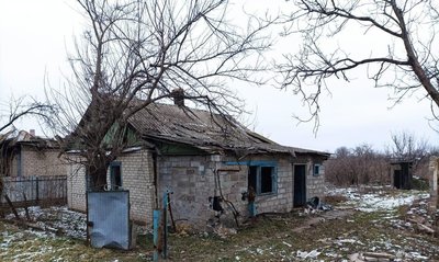 Наслідки обстрілів Донеччини 12 січня. Фото: поліція Донеччини / Telegram Наслідки обстрілів Донеччини 12 січня. Фото: поліція Донеччини / Telegram