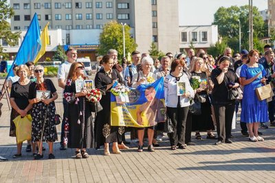 рідні бійців, вшанування загиблих рідні бійців, вшанування загиблих