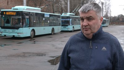 Громадський транспорт Чернігова: "ЧТУ" переходитиме на оплату за транспортну роботу Громадський транспорт Чернігова: "ЧТУ" переходитиме на оплату за транспортну роботу