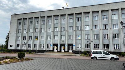 Як на Житомирщині піднімали синьо-жовті прапори до проголошення незалежності: історії очевидців Як на Житомирщині піднімали синьо-жовті прапори до проголошення незалежності: історії очевидців
