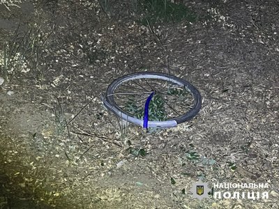 На Одещині автомобіль збив велосипедиста