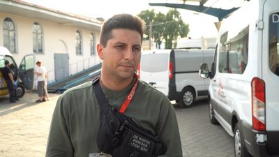 Заявок побільшало втричі. Волонтери евакуйовують до Дніпра жителів Донеччини Заявок побільшало втричі. Волонтери евакуйовують до Дніпра жителів Донеччини