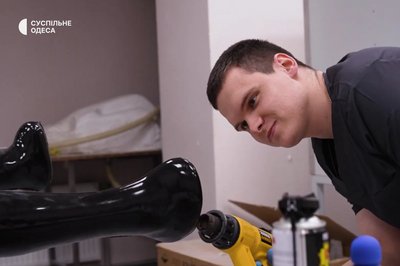 "Як на крилах": ветерани в Одесі вчаться жити з протезами "Як на крилах": ветерани в Одесі вчаться жити з протезами