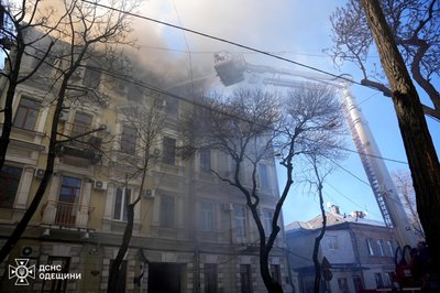 Пожежа в будинку на Канатній в Одесі 29 березня 2024 року Пожежа в будинку на Канатній в Одесі 29 березня 2024 року