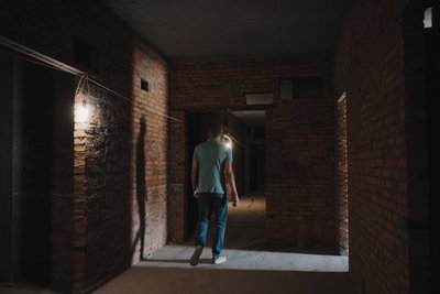 У Близнюках не завершили будівництво підземної лікарні через нестачу коштів У Близнюках не завершили будівництво підземної лікарні через нестачу коштів