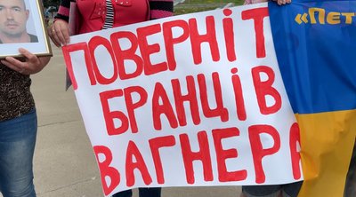 "Сина вже нема 566 днів": у Сумах відбулася акція на підтримку полонених "Сина вже нема 566 днів": у Сумах відбулася акція на підтримку полонених