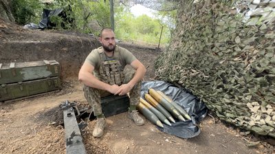 "Мій ріст 2 метри 4 сантиметри": вихованець "Черкаських мавп" боронить Україну
