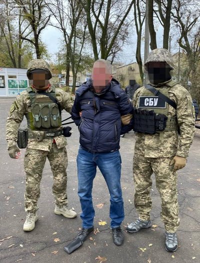 Атака БпЛА на Одесу: влучання у житлові будинки, є загиблі та поранені. Хроніка 1521-го дня війни Атака БпЛА на Одесу: влучання у житлові будинки, є загиблі та поранені. Хроніка 1521-го дня війни