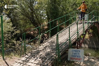 Прибирають сміття та перевіряють дно: як працюють водолази на річці Турунчук на Одещині
