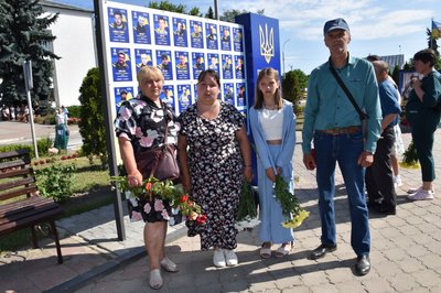 У громаді на Житомирщині створили меморіальний простір для зниклих безвісти військових У громаді на Житомирщині створили меморіальний простір для зниклих безвісти військових