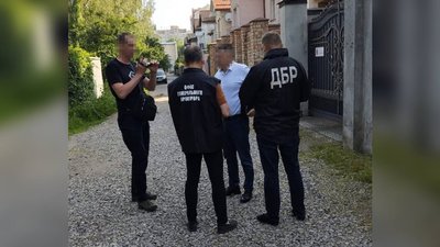 Колишній начальник ДСНС Івано-Франківщини, підозра, незаконна вирубка лісу, сім мільйонів гривень Колишній начальник ДСНС Івано-Франківщини, підозра, незаконна вирубка лісу, сім мільйонів гривень