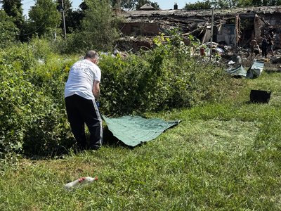 «Свист - і страшні вибухи»: армія рф скинула на Суми сім КАБів «Свист - і страшні вибухи»: армія рф скинула на Суми сім КАБів