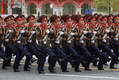У Москві відбувся парад до Дня перемоги: строєм пройшли військові РФ, що воюють проти України, а також солдати з КНДР У Москві відбувся парад до Дня перемоги: строєм пройшли військові РФ, що воюють проти України, а також солдати з КНДР