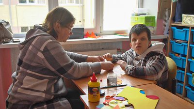Безплатні зарядні станції для родин дітей з інвалідністю. Як їх отримати на Кіровоградщині Безплатні зарядні станції для родин дітей з інвалідністю. Як їх отримати на Кіровоградщині