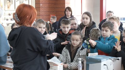 "Операція — вакцинація": про важливість щеплень розповідають дітям у Рівному "Операція — вакцинація": про важливість щеплень розповідають дітям у Рівному