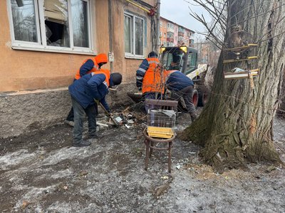 Війська РФ вдарили по Кривому Рогу: є поранені. Що відбувається на місці атаки Війська РФ вдарили по Кривому Рогу: є поранені. Що відбувається на місці атаки