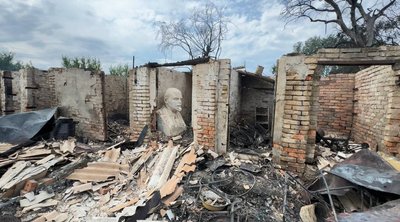 Бюст Леніна знайшли в одному з селищ Новогуйвинської громади у пошкоджених внаслідок обстрілу господарських приміщеннях Бюст Леніна знайшли в одному з селищ Новогуйвинської громади у пошкоджених внаслідок обстрілу господарських приміщеннях