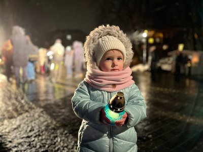 Дитина з лампадкою Дитина з лампадкою