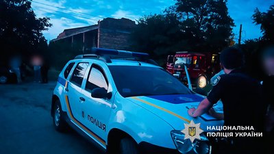 В Одеському районі на голову підлітку впала цеглина: хлопець загинув В Одеському районі на голову підлітку впала цеглина: хлопець загинув