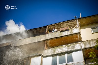 У пожежі у столичній багатоповерхівці загинула людина У пожежі у столичній багатоповерхівці загинула людина