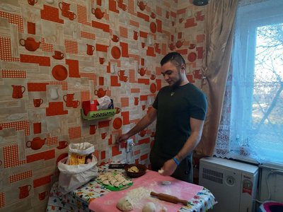 Рік після коми: історія військового з Кіровоградщини, який вчиться заново говорити і ходити Рік після коми: історія військового з Кіровоградщини, який вчиться заново говорити і ходити