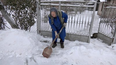 Розчищення доріг у Луцькій громаді: комунальники перейшли на цілодобовий режим роботи Розчищення доріг у Луцькій громаді: комунальники перейшли на цілодобовий режим роботи