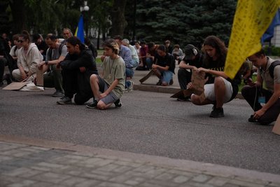 «Без МО – немає реформ». У Дніпрі девʼятий день мітингу проти відставки Михайла Федорова «Без МО – немає реформ». У Дніпрі девʼятий день мітингу проти відставки Михайла Федорова