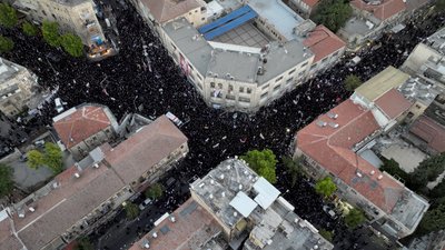 Ортодоксальні євреї протестували проти призову в Ізраїлі Ортодоксальні євреї протестували проти призову в Ізраїлі